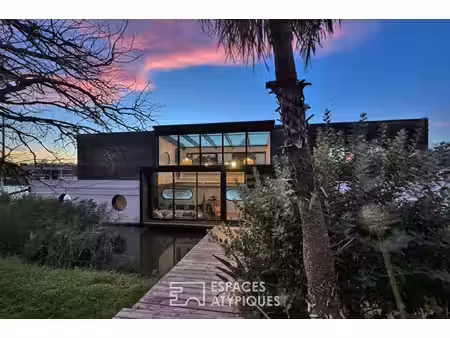 maison flottante d'exception esprit loft en petite camargue