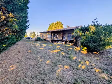 en pleine campagne - maison -serpaize 4 pièces - 90 m2