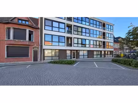 appartement à louer à geel pour € 700 avec 3 chambres à coucher
