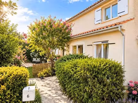 maison 10 pièces 170 m²