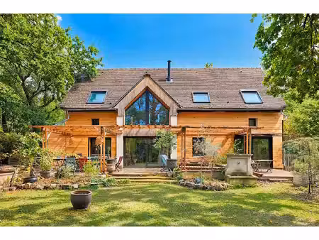 maison contemporaine à samois sur seine  au coeur de la nature