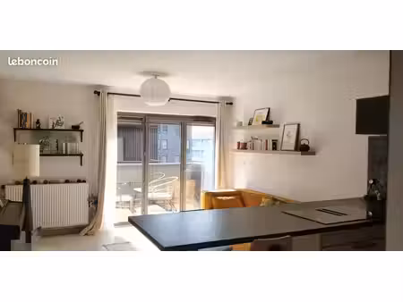 loue appartement - 50m² - au pied de la garonne