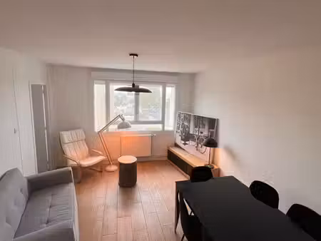 appartement traversant 3 chambres