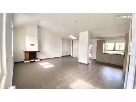 maison t3 bis 85m2 + 20m2 dépendance isolée chauffée