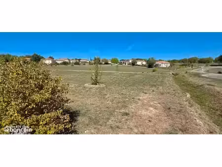 terrain 2 567 m² lalbenque