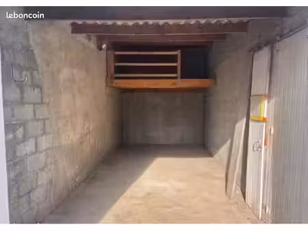 garage 20m2 mairie de chantenay