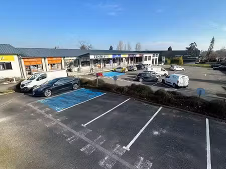 à louer – local commercial / bureaux 90 m² – belle visibilité – artigues-près-bordeaux