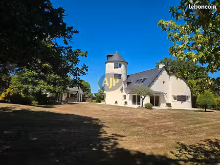 moulin 8 pièces 239 m²