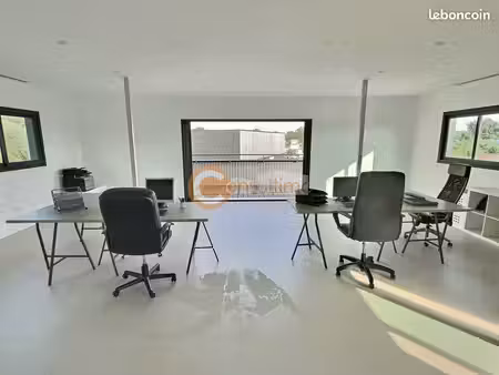 bureaux 81 m² andernos les bains