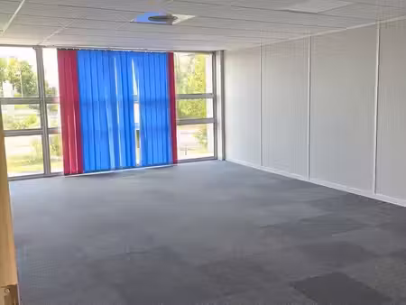 sous-location bureau 40 m2