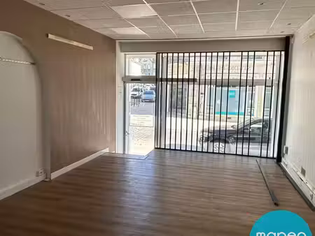 local commercial à louer