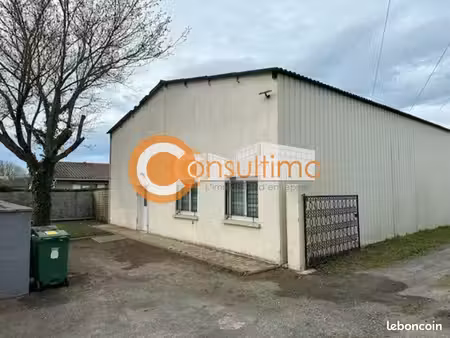 local d'activite 200 m² ambares et lagrave