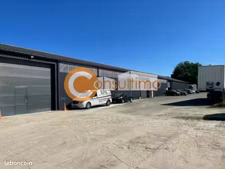 local d'activite 550 m² nérigean