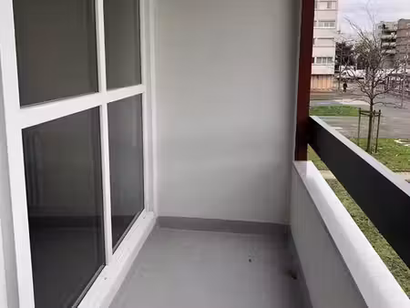 appartement 1er etg f4 3ch 73m2