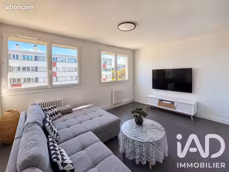 appartement 4 pièces 75 m²