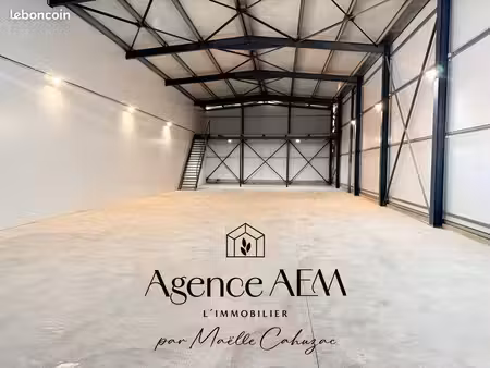 entrepôt 393 m² lespignan