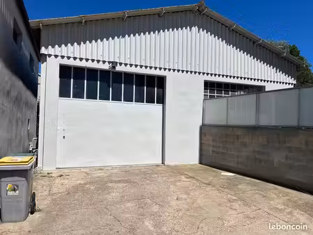 entrepôt de stockage 180 m2