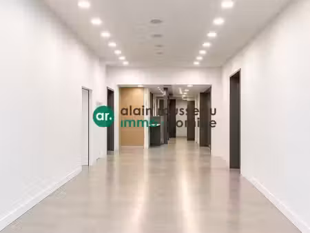 local commercial 89 m² angers