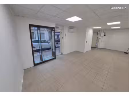 local commercial 35m2