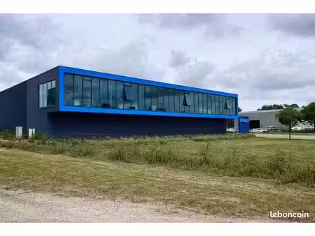 local d'activite 718 m² mios