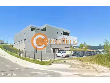 local d'activite 2100 m² montussan