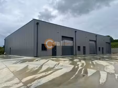 local d'activite 500 m² montussan