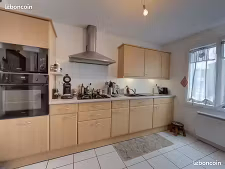 maison 89. m². 4 pièces