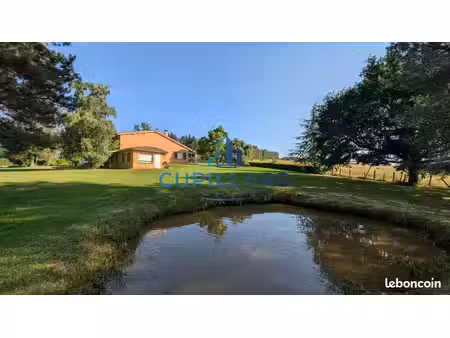 maison 7 pièces 194 m²