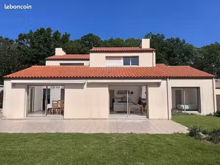 maison familiale 6 ch  au calme  jardin plein sud  hors couloir aérien  terrain divisible
