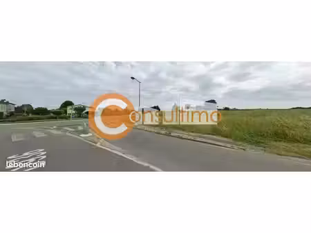 terrain 2385 m² saint-quentin-de-baron