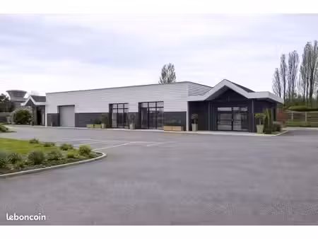 local commercial / bureaux 180 m²