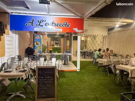mur locaux vias plage 34450