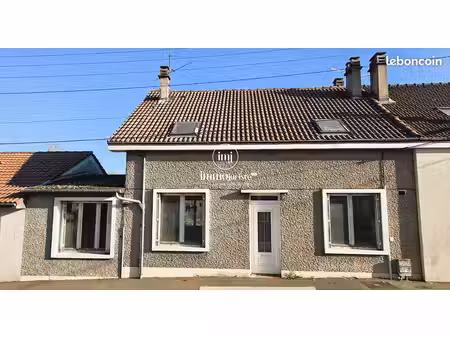 maison de ville 4 pièces 144 m²