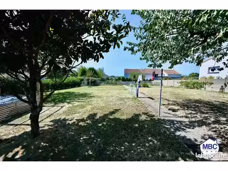 terrain 596 m² saint germain sur moine