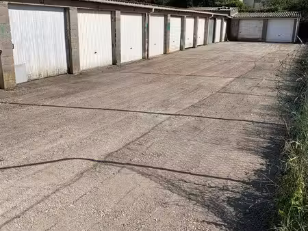 garage à louer
