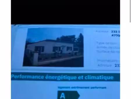 maisons sûr 3.8 hectares