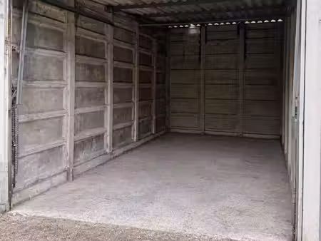 location garage   box 20m2