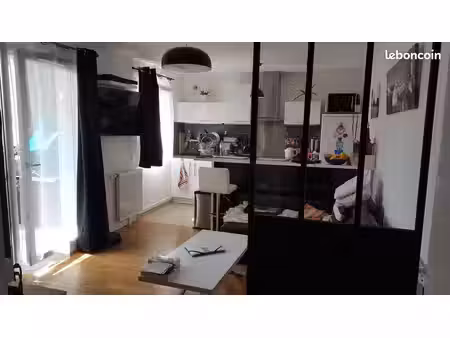 appartement 2 pièces de 40 m² avec balcon et parking – à alfortville