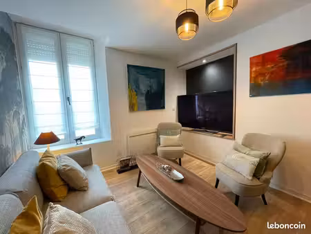 agréable appartement proche avenue de champagne de 3 pièces hyper centre