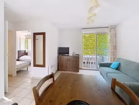 appartement 3 pièces 42 m²