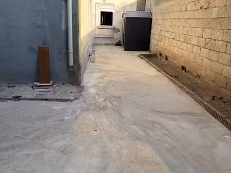 maison avec 4 chambres