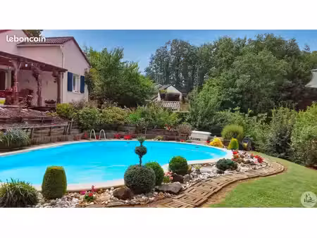 maison de village 3 pièces 75 m²