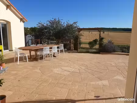 maison 220 m² + bureau indépendant 30m2– dpe b – grand jardin – 20 min metz