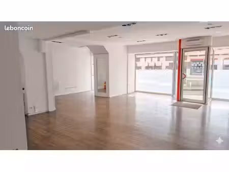 local commercial / bureau - 75 m² - nevers rue du pont cizeau (marché saint-arigle)