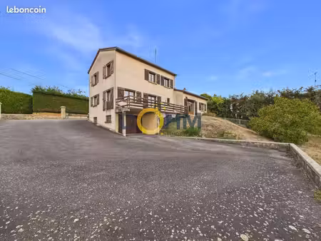 maison 7 pièces 165 m²