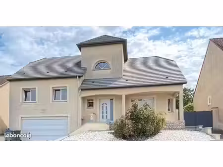bouxières-aux-dames - maison familiale 4 chambres  250 m² au sol /181 m² habitables  dpe c