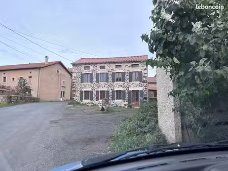 maison à louer quatre chambres