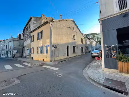 maison   garage et terrasse au centre de vaucouleurs