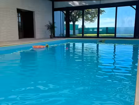 maison rénovée 190 m2 avec piscine intérieure - bourgogne - fresnes