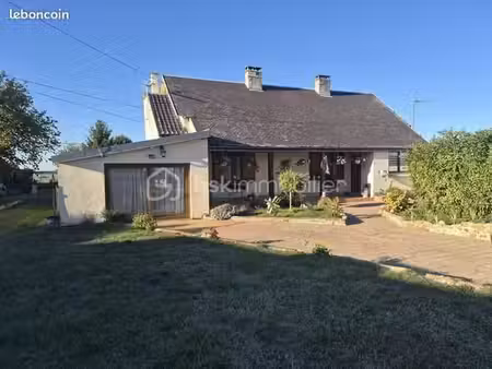 maison 7 pièces 155 m²